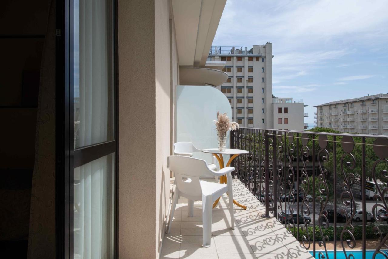 Hotel Baby Milano Marittima Exterior foto