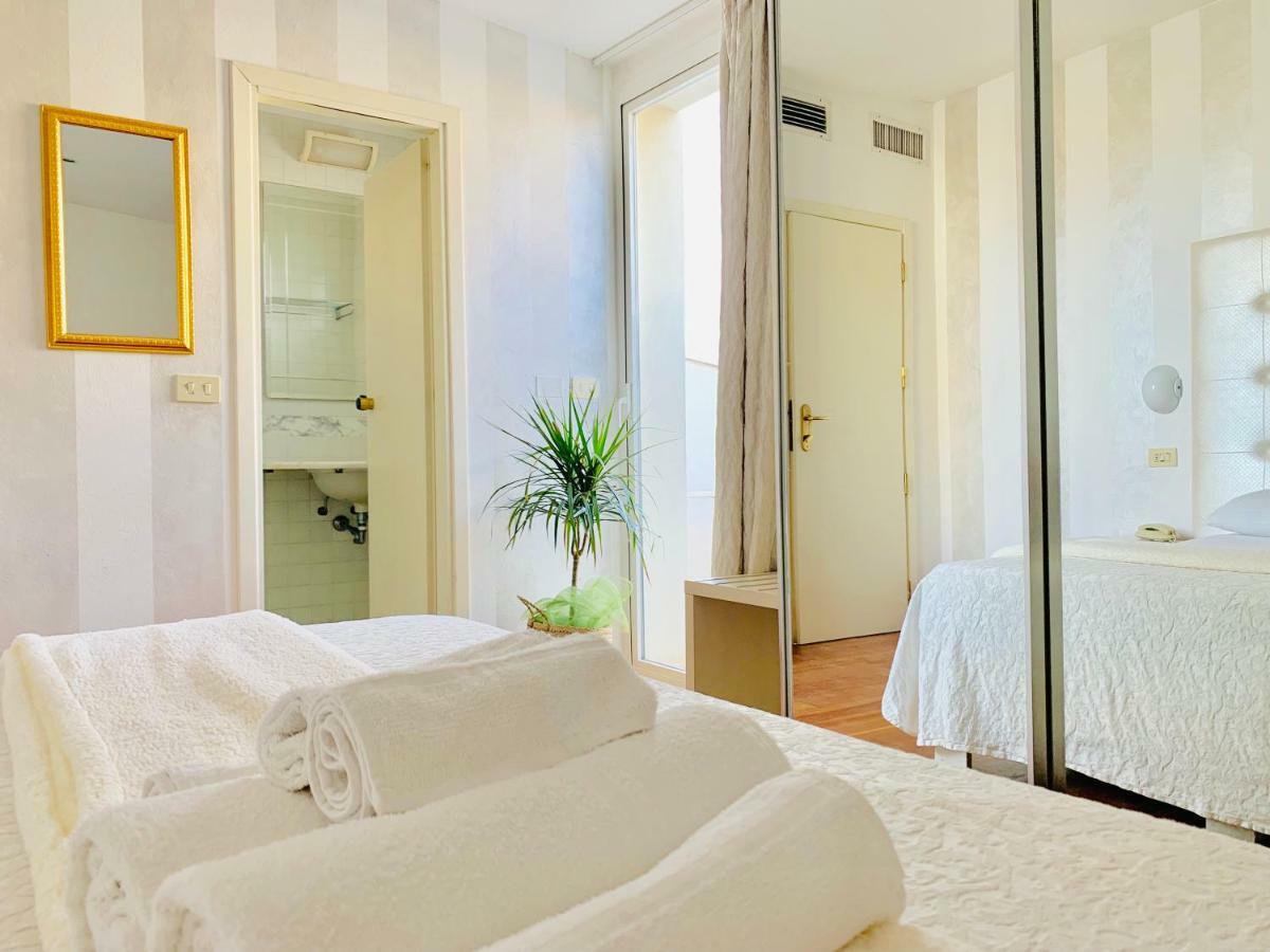 Hotel Baby Milano Marittima Exterior foto
